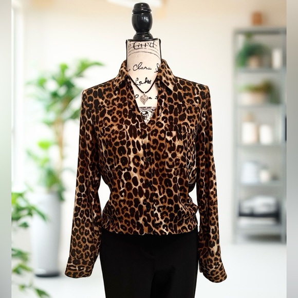 🐆Express Brown and Black Leopard Print Portfolio Button Down Shirt - Picture 1 of 4